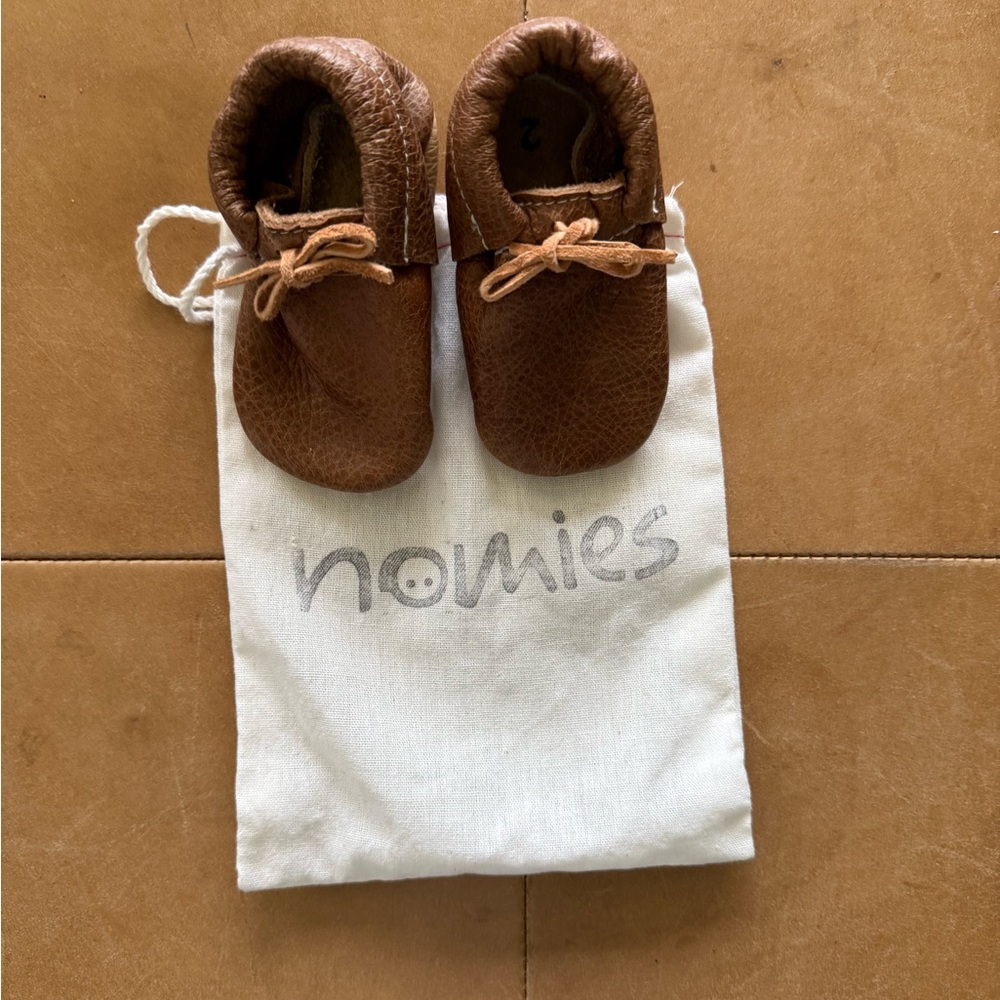 💛$15 FLASH SALE💛Nomies Leather Baby Shoe 2